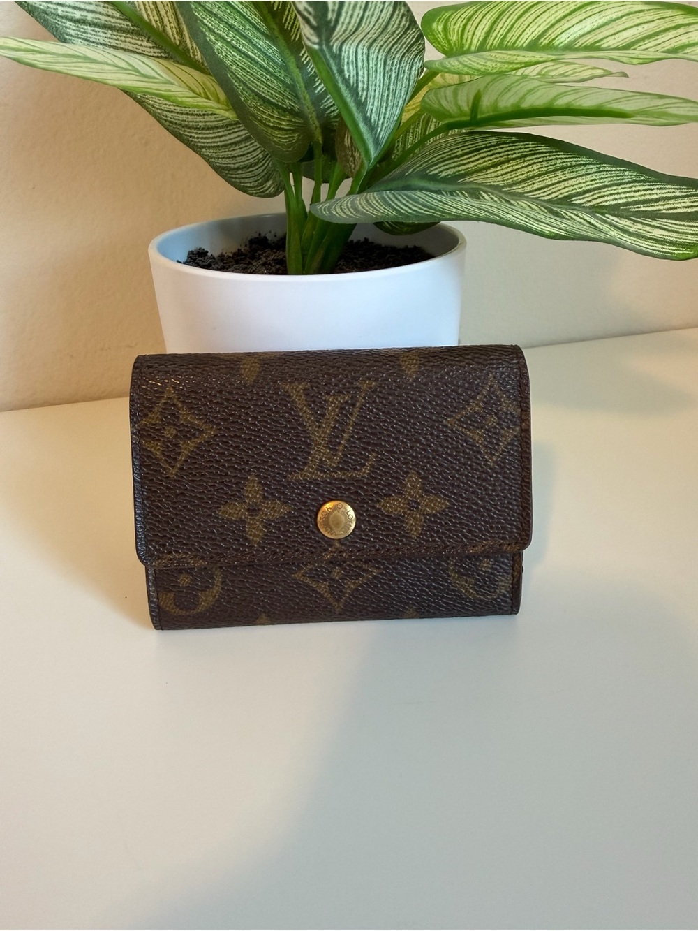 Louis Vuitton Monogram Canvas Plat Card Holder